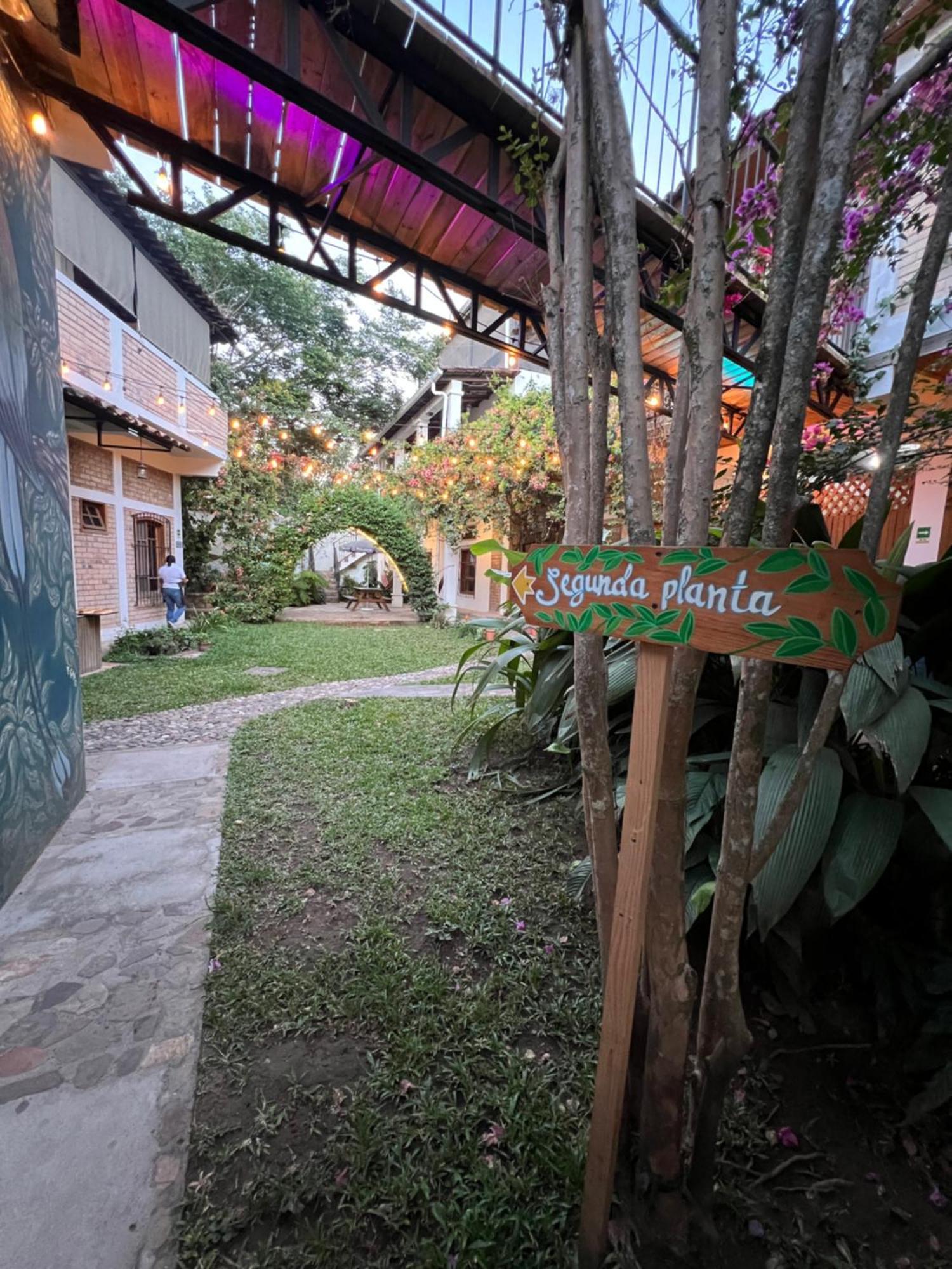 Jardin Cafe Hotel & Restaurant Gracias Eksteriør billede
